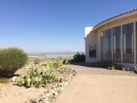 PERFECT DESERT OASIS~lake~jet ski~boat