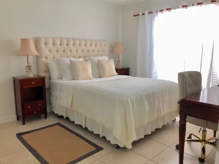 North Naples Apartment. Отели рядом с достопримечательностью «Ровер Ран»