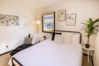 NEW*Villa*FirePit+ BBQ+ MassageChair+NewRiverGorge Hotels in Oak Hill