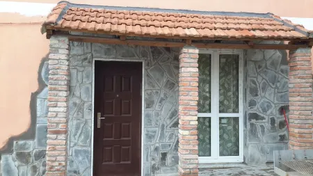 RELAXATION HOUSE. IN THE COUNTRYSIDE NEAR THE 5 TERRE AND 80 KM FROM THE GENOA AQUARIUM