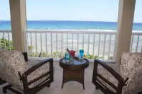 OCEANFRONT LUXURY VILLA, 4900sf, 4br, 4bth, billiards and Gym