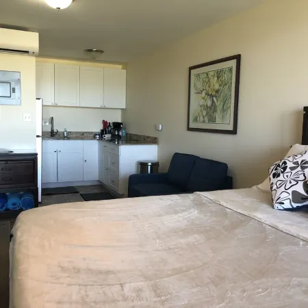 Walk To The Beach From This Beautifull New Studio With Everything You Need