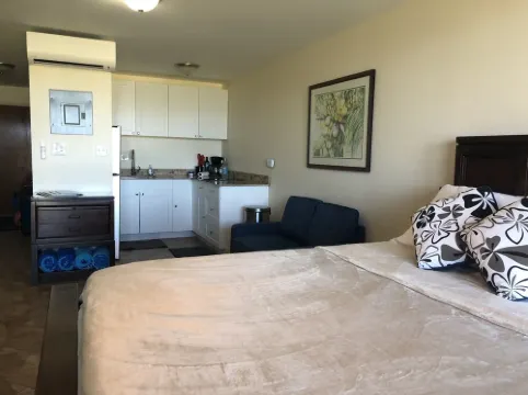 Walk To The Beach From This Beautifull New Studio With Everything You Need