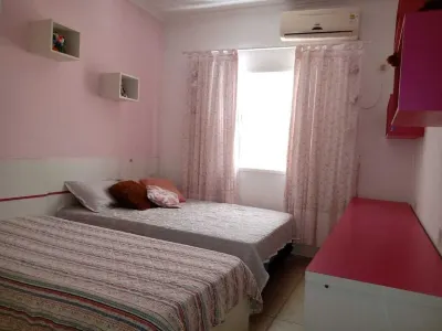 Your home in Praia do Tombo with total security !!! Hotels in Tombo