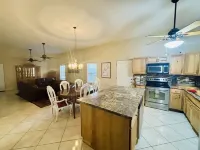 “3bdrm Barn Apt Sunset Pointe Các khách sạn ở Lincoln