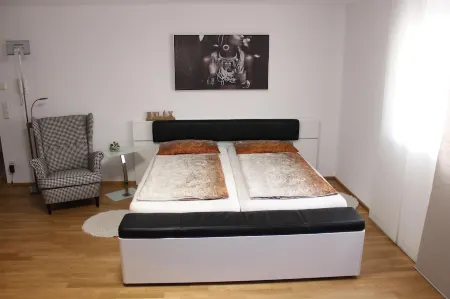 Lake Constance, Friedrichshafen, central location, 2 people Отели рядом с достопримечательностью «Бодензе»