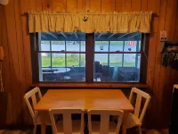 Cabin on lake close to ATV & snowmobile trails 艾塔斯卡縣住宿飯店