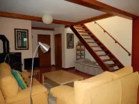 Porto Do Son: Old country hause, refurbished with a 1.500 garden Hotels in Porto do Son