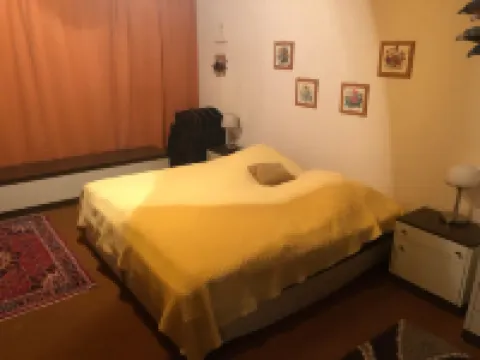 Ski in, ski out, from the bed onto the board..... Living right in the ski area at 2000m