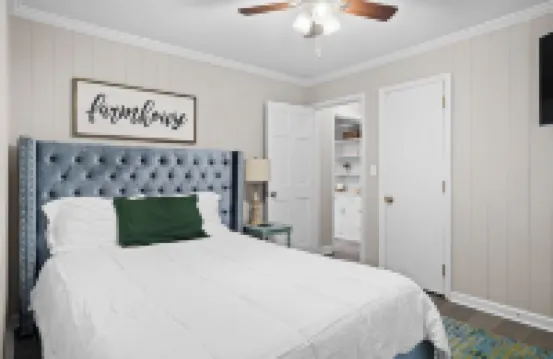 Modern & Cozy Home Mins to everything