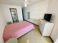 4 bedrooms facing the sea with barbecue Praia do Morro Hotel a 