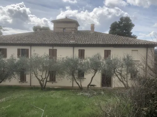 Apartment in farmhouse from the late 1800s, in the vicinity of Perugia Hotels in Marsciano