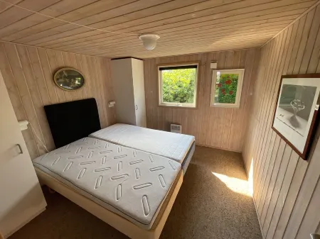 Hyggelig ældre Udsigts Sommerhus 100m fra badestrand Отели в г. Лемвиг