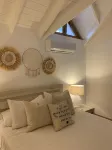 Tropical Private Condo in Playa Bonita! 3 min walk to beach.