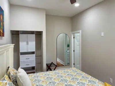 « Mill Town »remodeled, sleeps 1-4 close Downtown Fort Mill & I77 to  Charlotte Slot Car Cave 주변 호텔