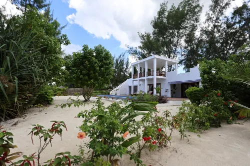 Kivuli Beach Resort Paje Hoteles en Paje