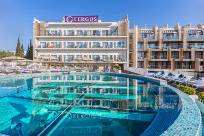 費格斯式帕爾瑪諾瓦酒店-限成人