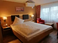 Landgasthof Niebler Hotels in Adelsdorf