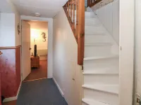 171 Seatown Hotels in Cullen