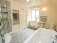 Myrtle Villa Hotels in Knighton