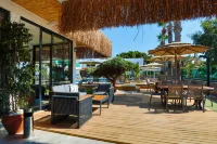 亞利公園海灘酒店