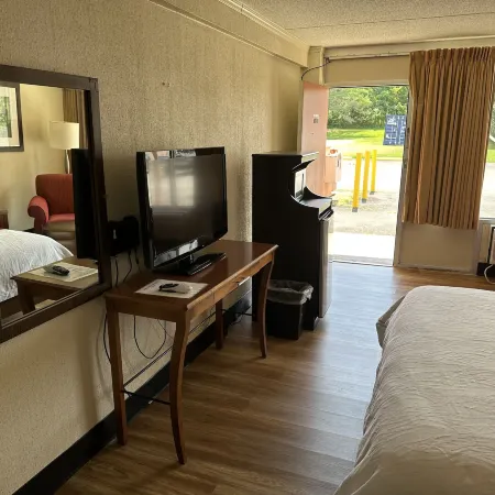 Daniel Boone Motor Inn