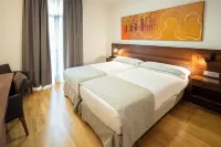 Hotel Puente de Alconétar Hotels in Tajo - Salor
