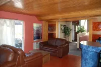 Auberge Godard Hotel a Antoine-Labelle Regional County Municipality