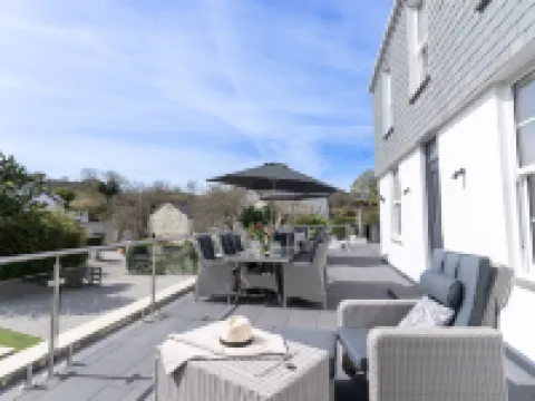 Chyvounder Hotels in Saint Agnes