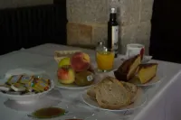 Casa Mariñeira Lourdes - breakfast