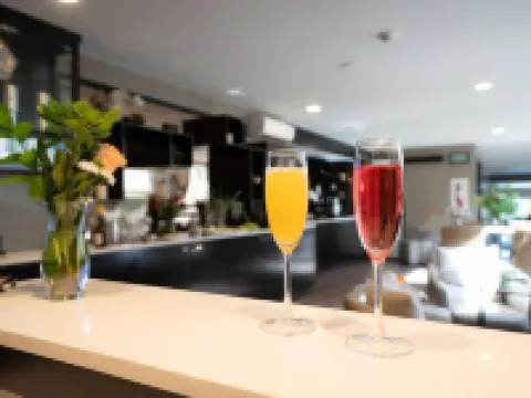 Aurora Hotel Hotels in Avalon