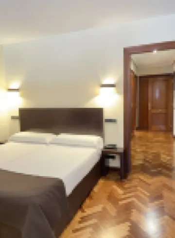 Hotel-Apartamentos la Arquera