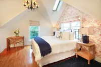 The Grape Leaf Inn Hotels in Healdsburg