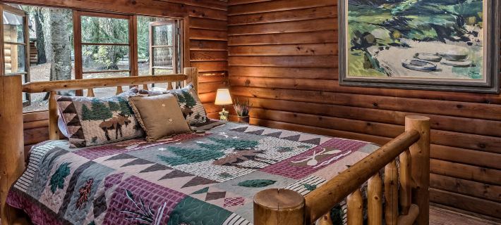 Shelter Cove Resort & Marina Hotels in Klamath County