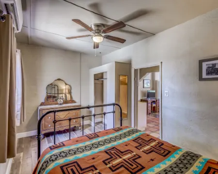 聖荷塞墓碑屋酒店 圖姆斯頓酒店