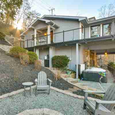 Hot Tub & Lakefront Deck: Cabin on Lake Lure Hotel Exterior