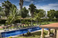 Hotel Esmeralda - Swimmingpools