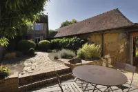 Le Jardin Découverte Отели в г. Эр