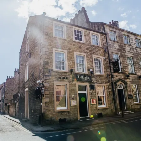 The Sun Hotel & Bar