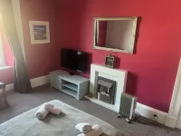 The Waterfront Hotels in Tarbert