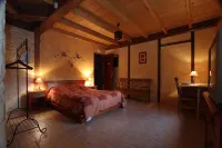 Le Domaine des Papillons Hotels in Beaujeu-Saint-Vallier-et-Pierrejux