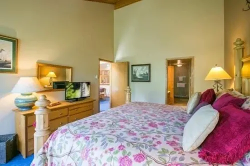 Townsend Place Condo 3 Minutes Walk to Beaver Creek VIllage by RedAwning