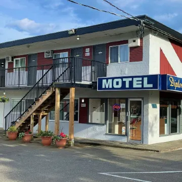 Diplomat Motel