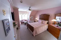 The Maple Inn B&B Hotels in Parrsboro
