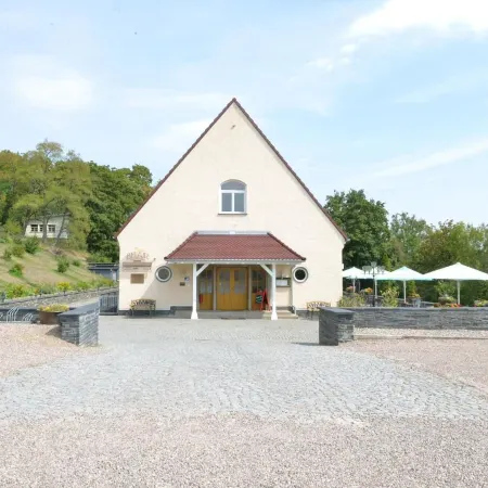 Land- Und Golfhotel Alte Fliegerschule