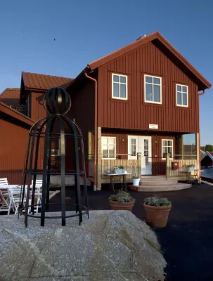 Lotshotellet Hotels near Svanvik