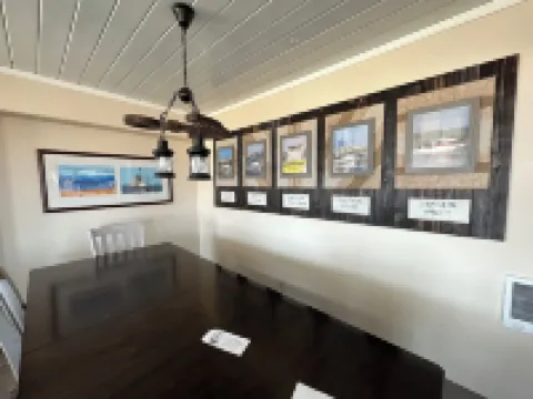 Westport Inn