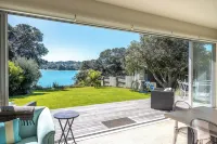 Bonnie Doon l Be My Guest Waiheke
