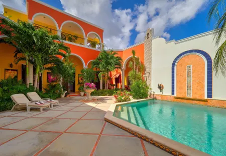 Casa Oasis Guest House and Spa