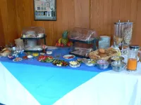 Hotel Meran Hallenbad & Sauna - sarapan